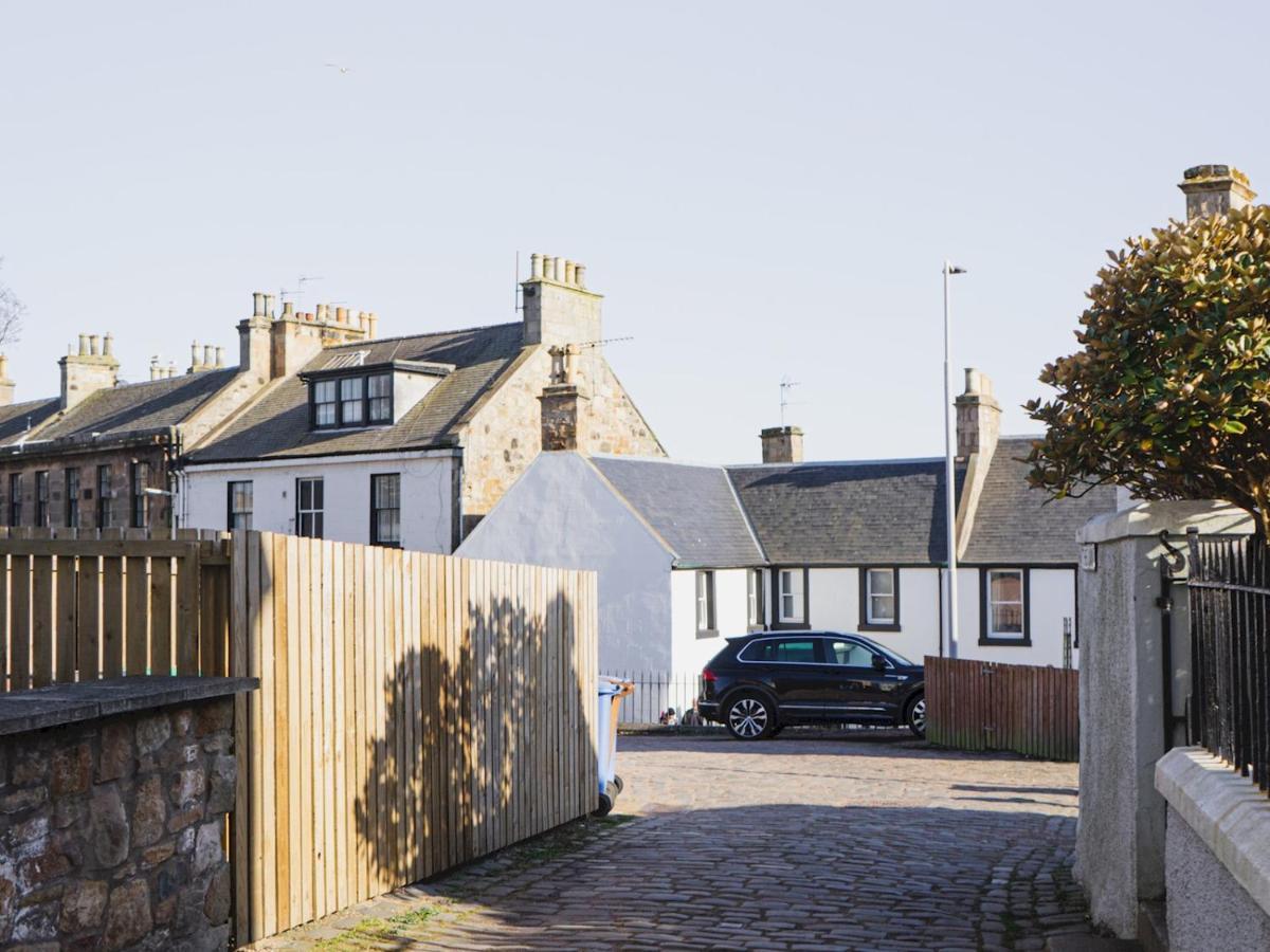 Pass The Keys The Old Stables, The Loan, Anstruther Bagian luar foto